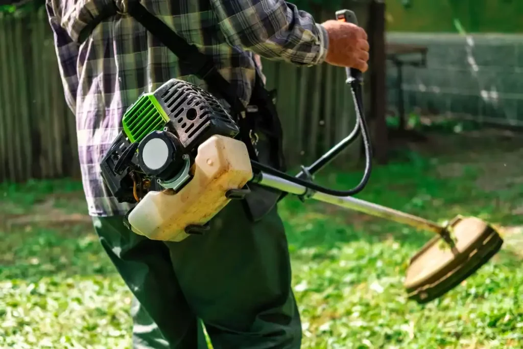pourquoi la débroussailleuse se noie au démarrage
