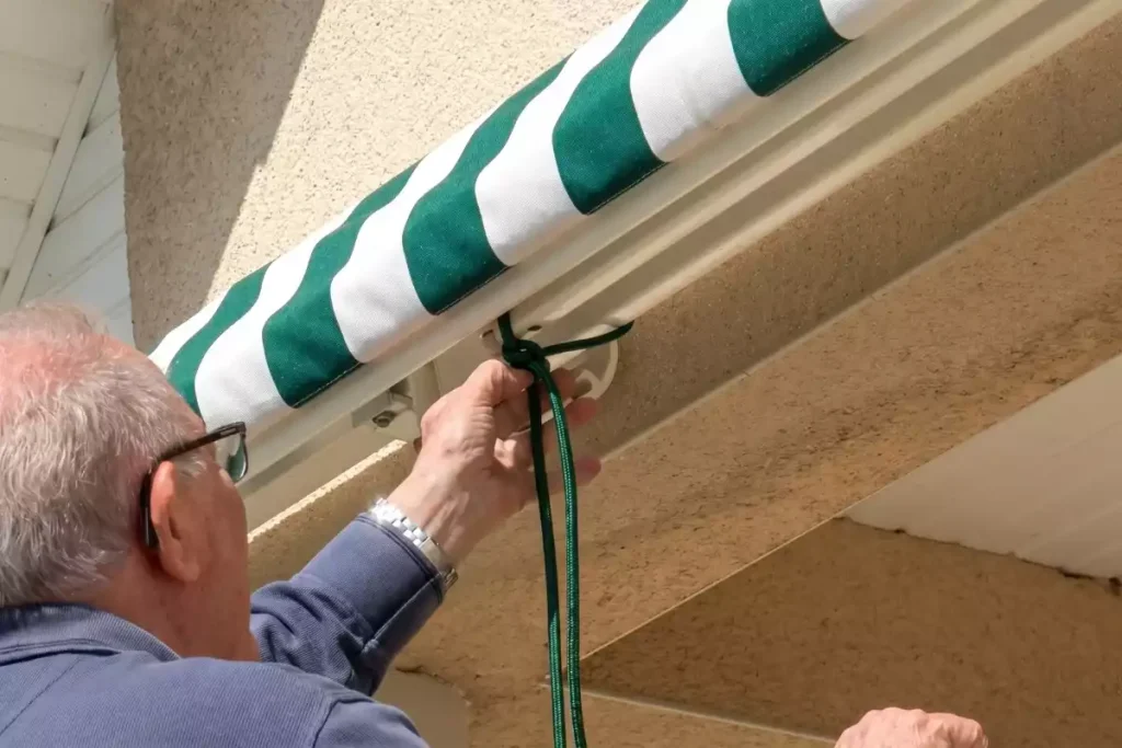 comment remplacer la toile dun store banne