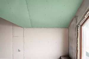 placo plafond ou mur en premier