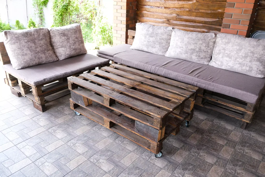 Salon de jardin en palette DIY